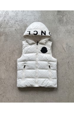 Жилетка Moncler